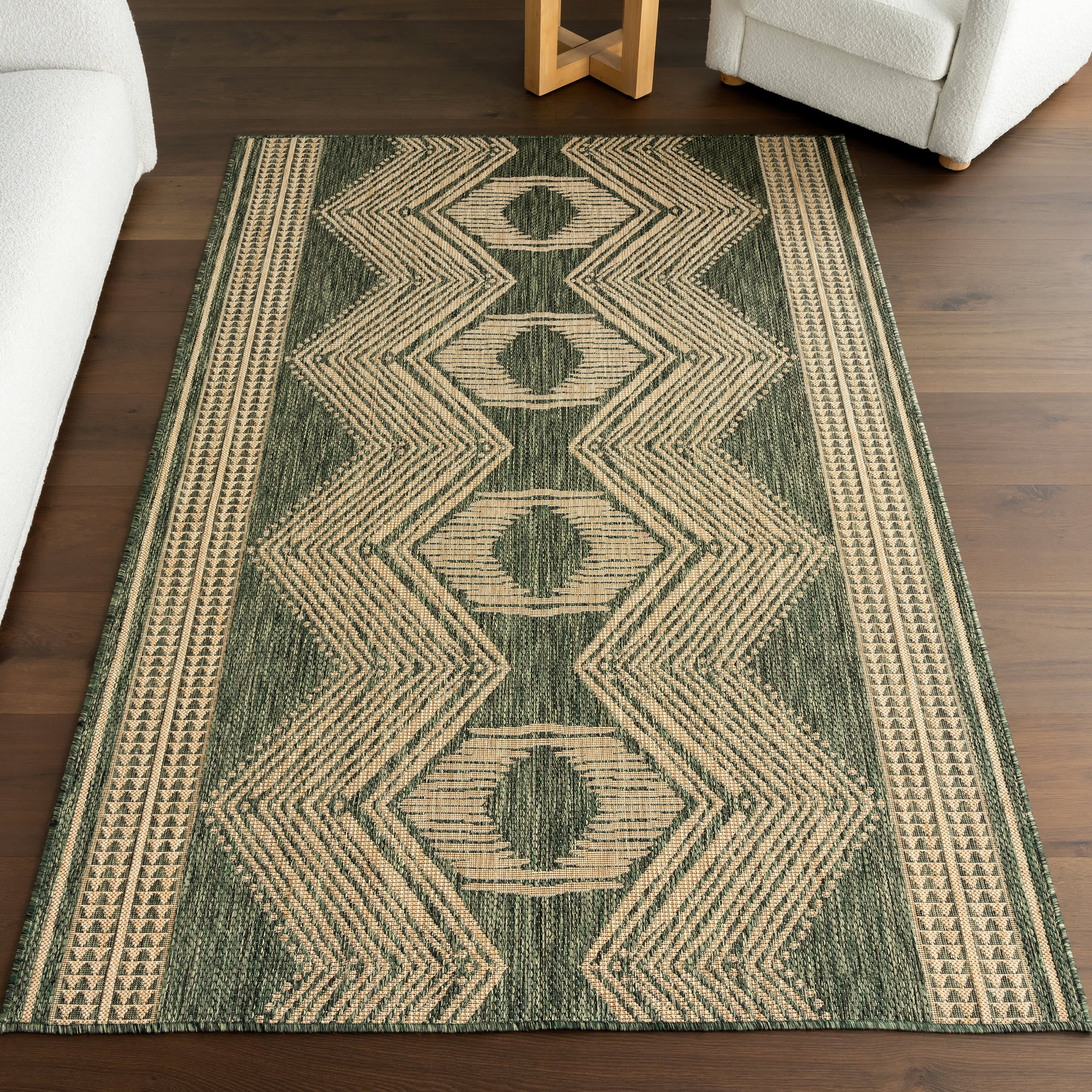 Iris Totem Indoor/Outdoor Flatweave Rug | Green