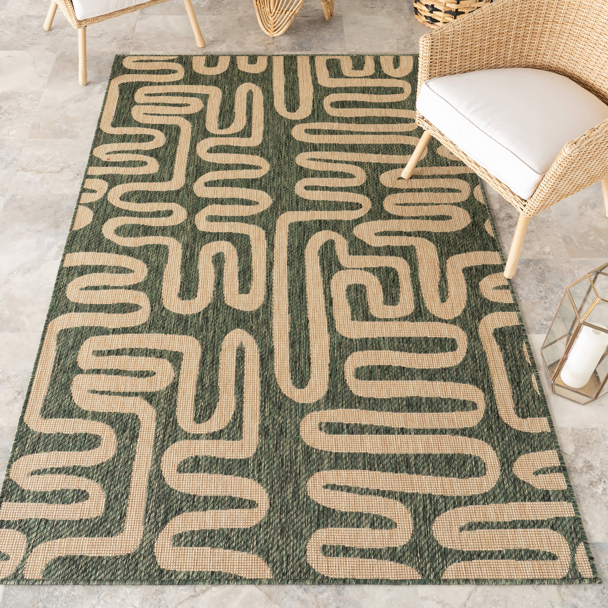 Elowyn Abstract Maze Indoor/Outdoor Rug | Green