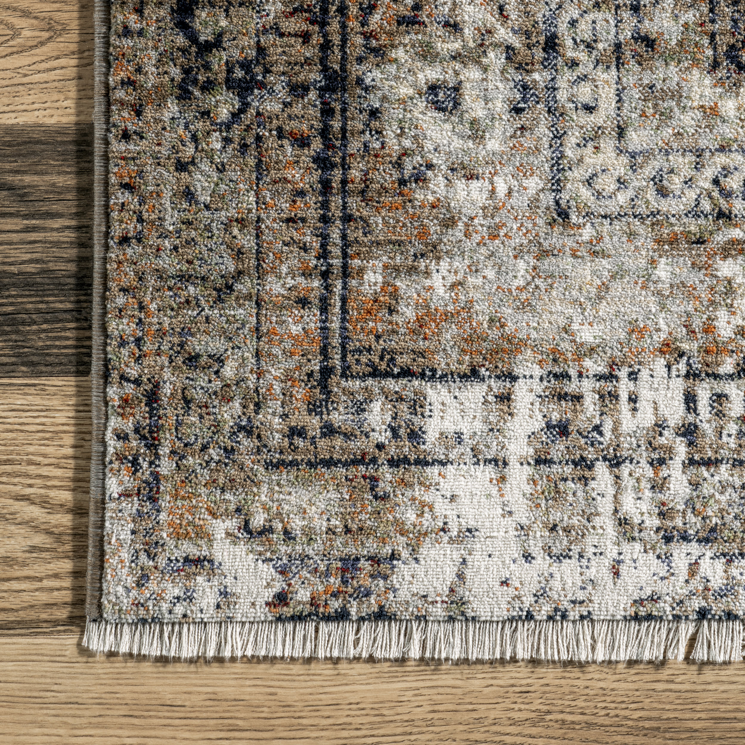 Vintage Medallion Fringe Rug | Beige