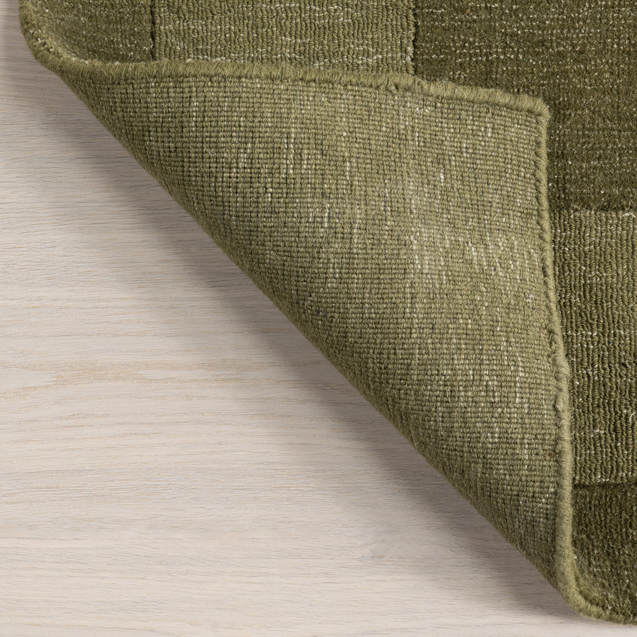 Petra High-Low Wool-Blend Rug | Verdant Green