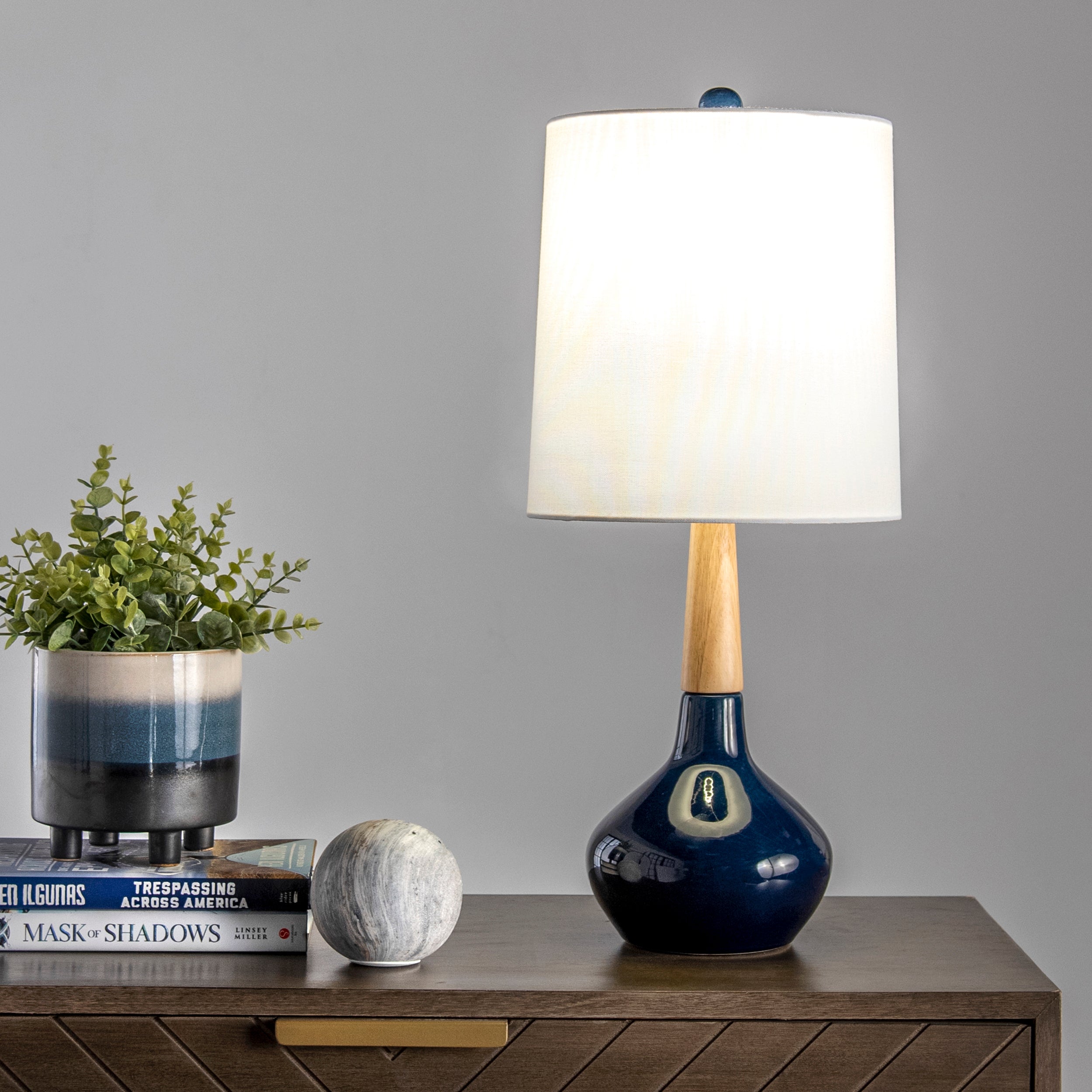 25-inch Kayla Ogee Ceramic Vase Table Lamp | Navy