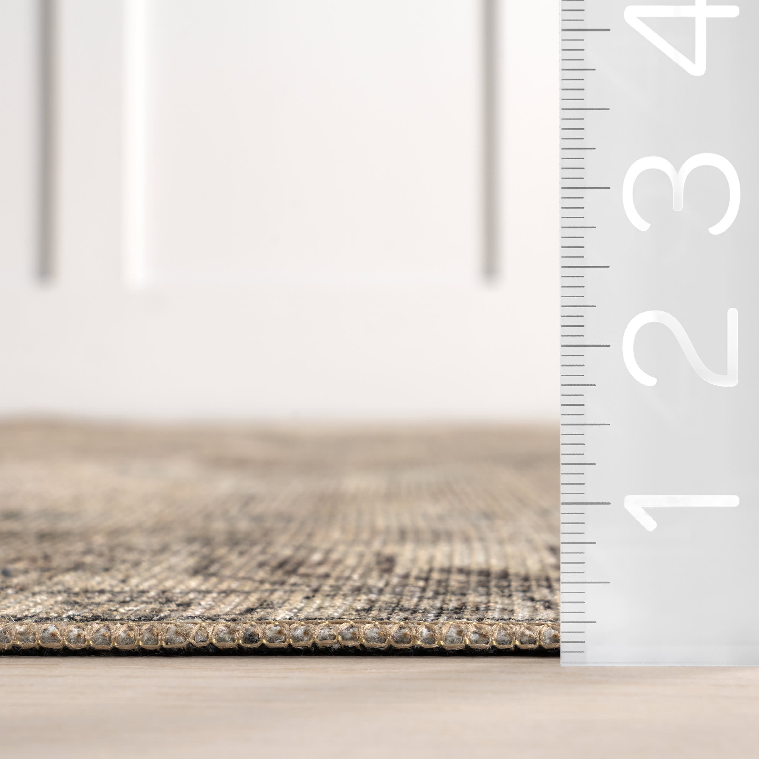 Bay Head Antiqued Jute-Blend Rug | Beige