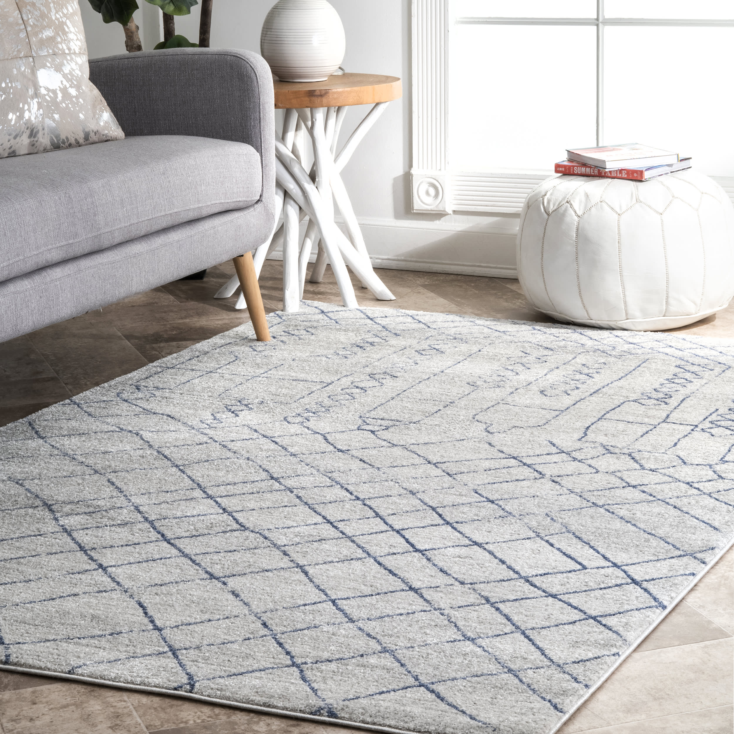 Flannery Modern Trellis Rug | Grey