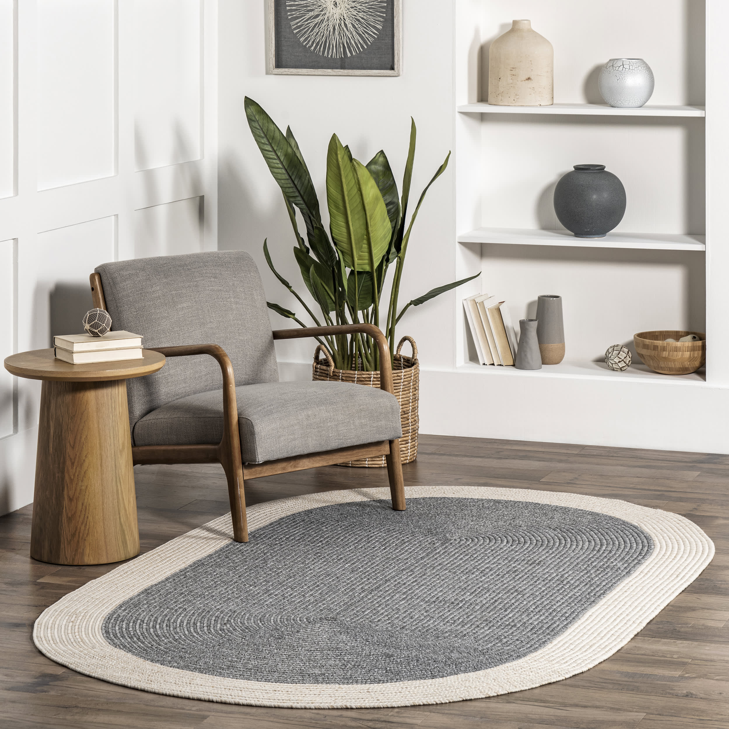 Braided Solid Wide Border Indoor/Outdoor Rug | Grey