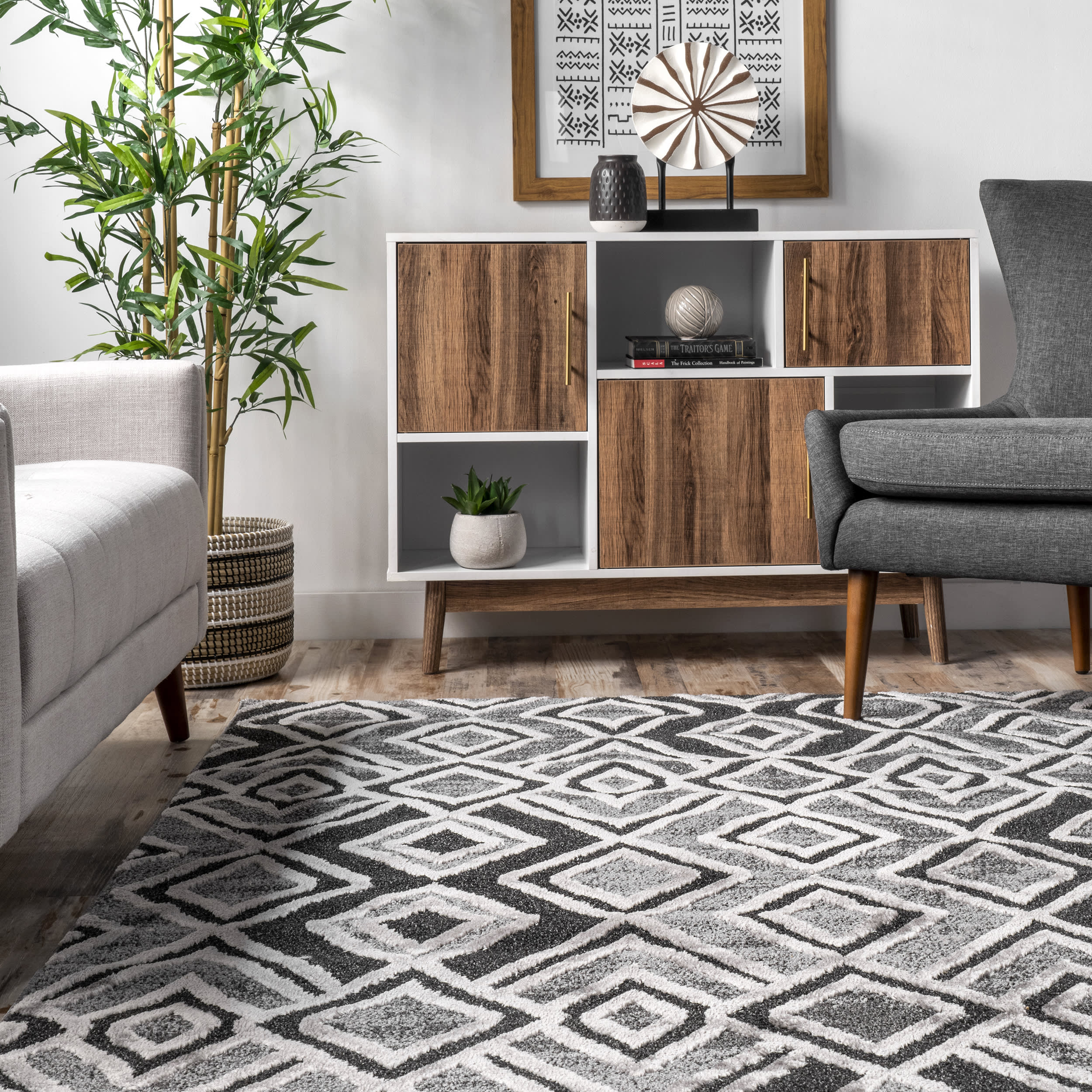 Bold Diamond Lattice Rug | Grey