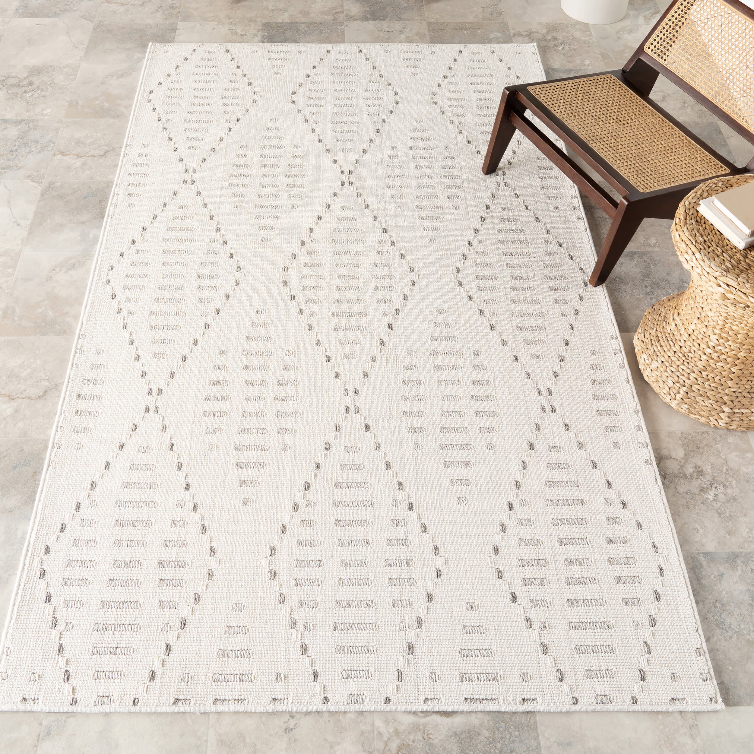 Maci Shaded Trellis Indoor/Outdoor Rug | Cream