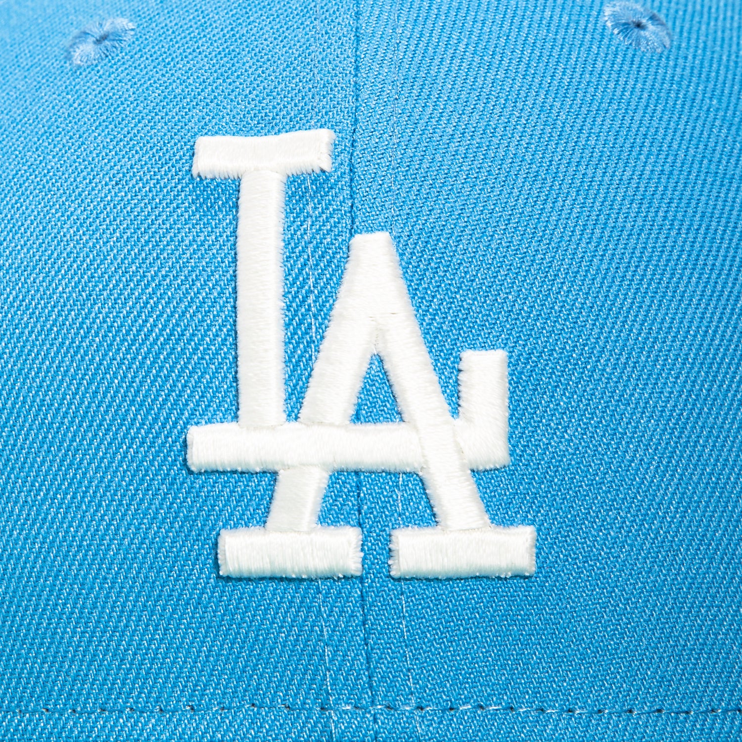 New Era 59Fifty Caribbean Waters Los Angeles Dodgers 2020 World Series Champions Patch Hat - Light Blue, Teal