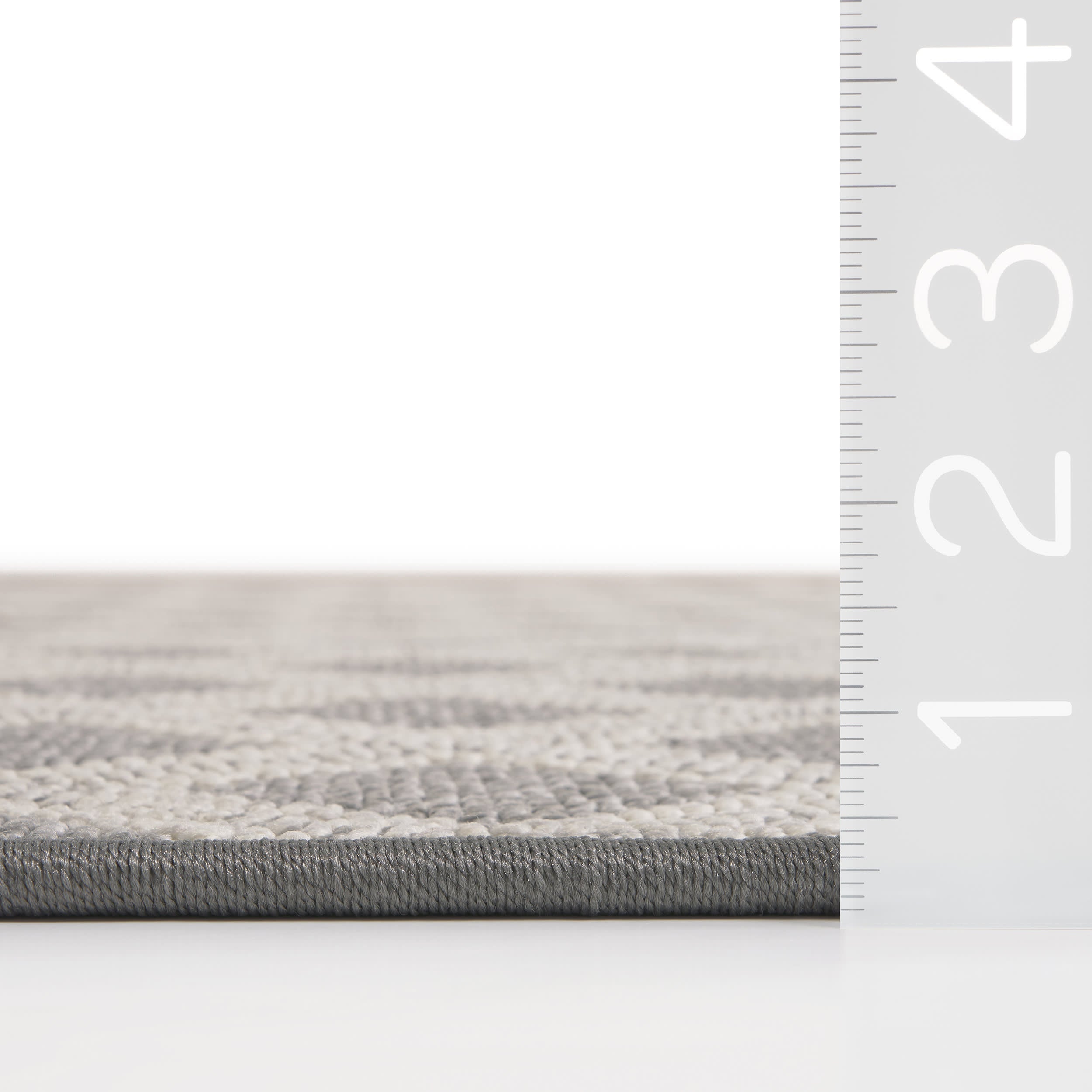 Swift Trellis Custom Rug | Grey