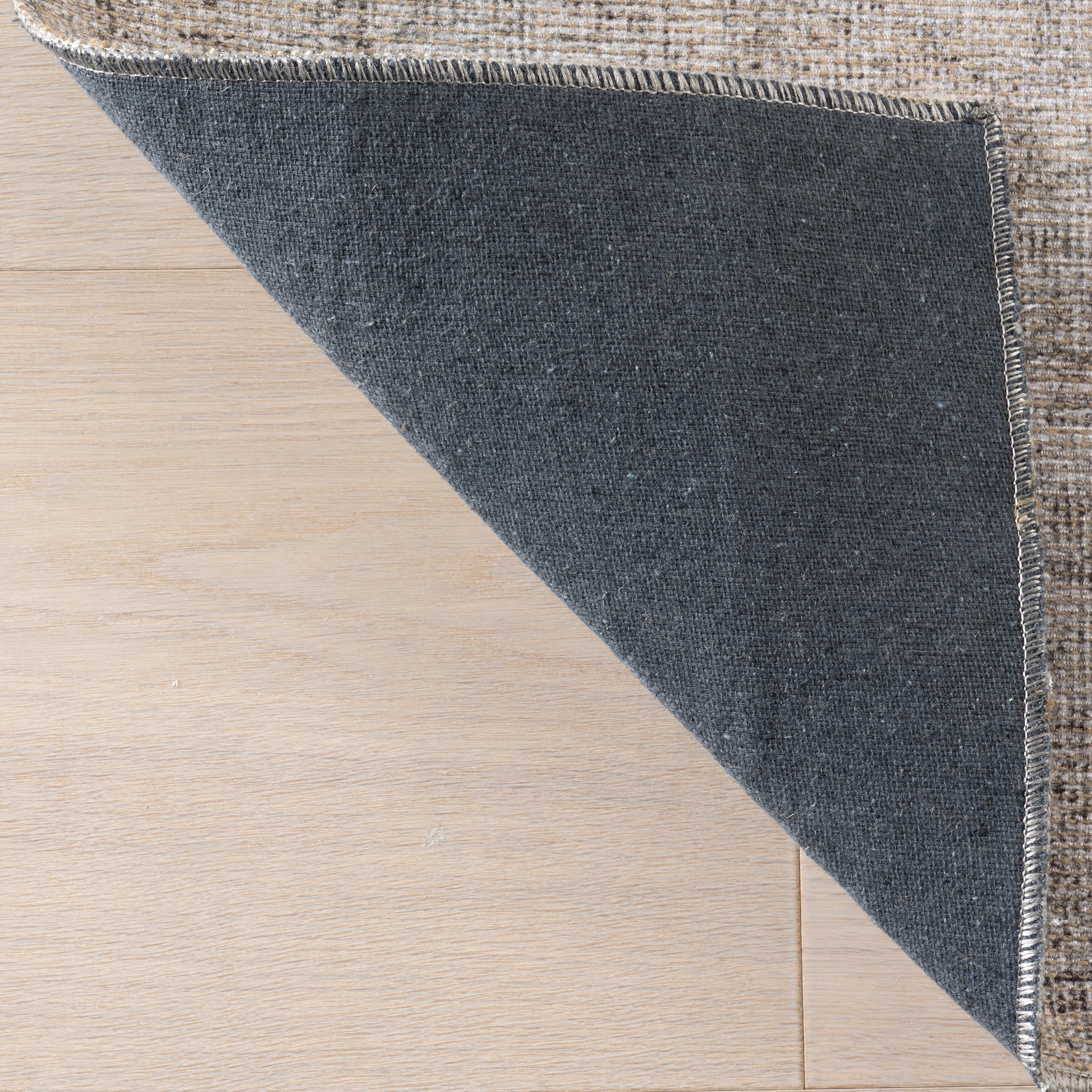 Basking Ridge Antiqued Jute-Blend Rug | Grey