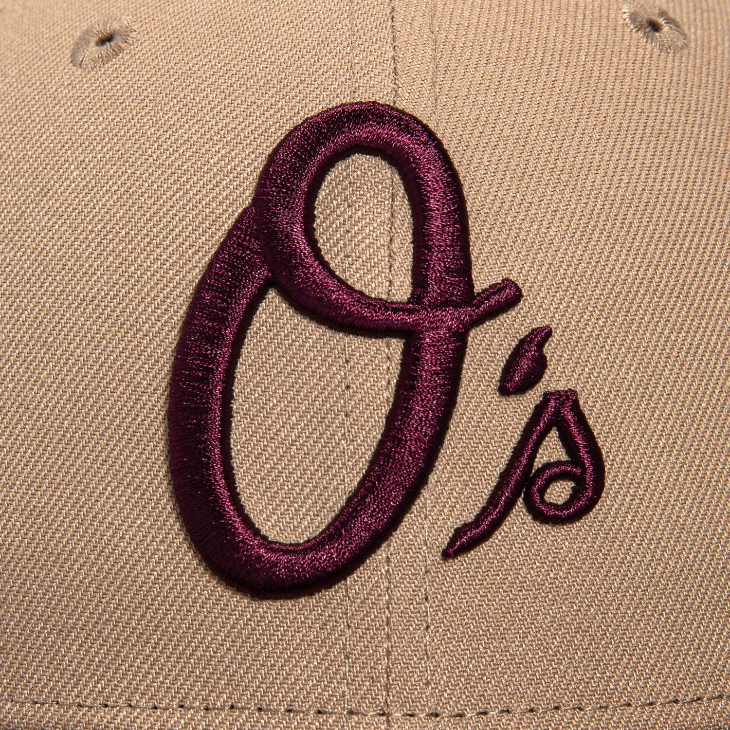 New Era 59Fifty Baltimore Orioles 25th Anniversary Stadium Patch Alternate Hat - Khaki, Maroon