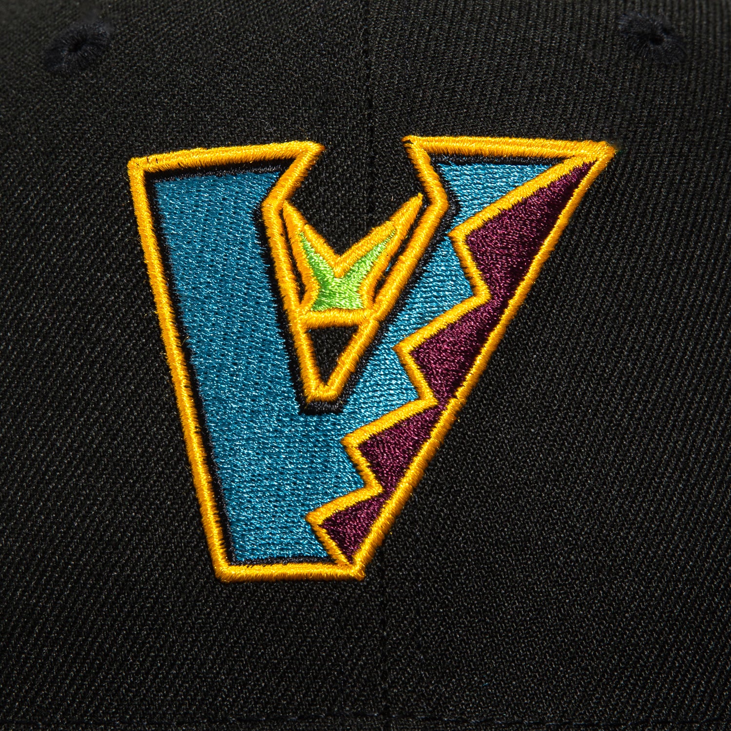 New Era 59Fifty Arizona Diamondbacks Inaugural Patch Upside Down Hat - Black, Teal, Maroon, Metallic Silver